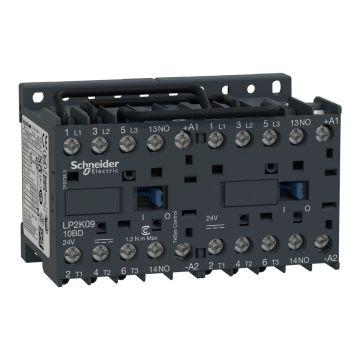 reversing Contactor, TeSys K, 3P, AC-3/AC-3e,440V 9A, 1NO, 24V DC coil, screw clamp terminals